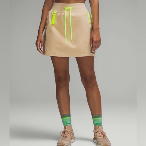 Lululemon Multi-Pocket Cargo Skort - Prosecco - Picture 1 of 10